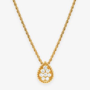 Lustrous Red Pearl Necklace